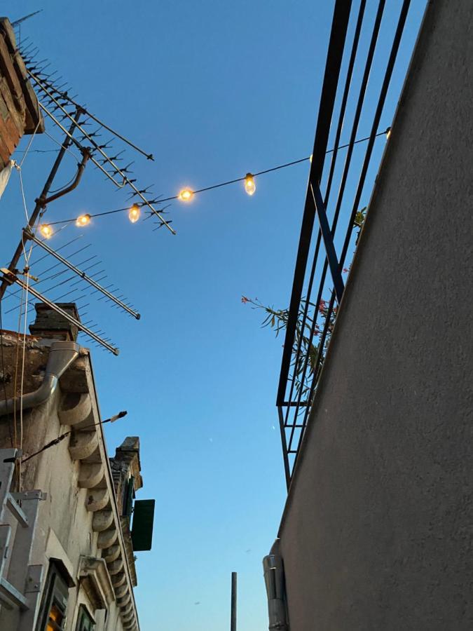 Ancient & Modern Daire Šibenik Dış mekan fotoğraf